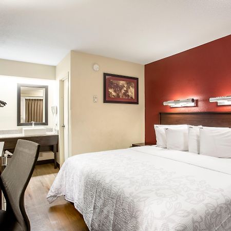 Red Roof Inn Plus+ Baltimore North - Тімоніум Екстер'єр фото